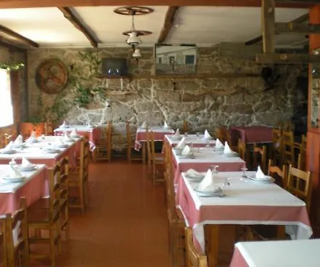 Casa de hóspedes O Rocha Montalegre